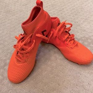 Mens  7.5 Adidas 17.3 neon orange sock fit soccer cleats